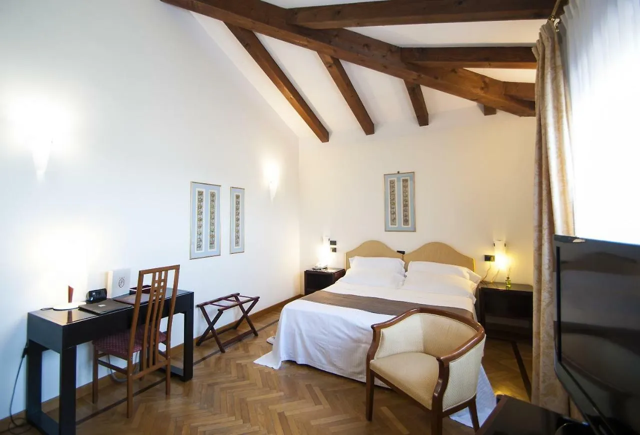 Alla Rocca Hotel Conference & Restaurant Bazzano